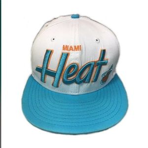 Vintage New Era Miami Heat 9Fifty Hat Hardwood Sz S-M